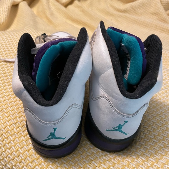 Air Jordan Retro Grape - Picture 5 of 8